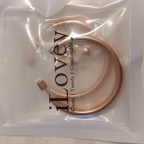 14K Rose Gold Hoop Earrings for Women, Lightweight Open Chunky Hoops - Picture 3 of 6